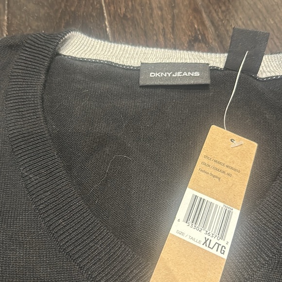 NWT DKNY sweater - XL - Picture 2 of 3
